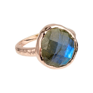 Riva - Ring mit gewelltem Rand Gold Labradorit