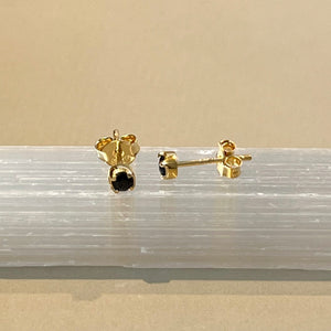 Sumi - Ohrstecker Gold Saphir September