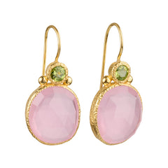Daya - Double Gem Ohrringe Gold Peridot und rosa Chalcedon