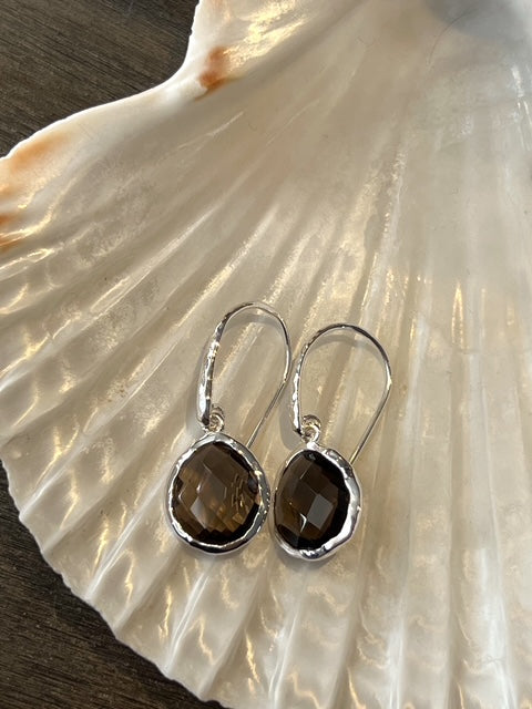 Riva - wavy edge silver earrings with smoky quartz