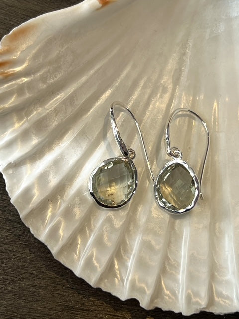 Riva - Wavy Edge Silver Earrings with Green Amethyst
