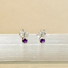 Sumi - sterling silver light amethyst stud earrings June